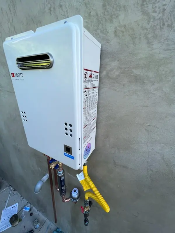 Tankless water heater installation for Locust Point homes